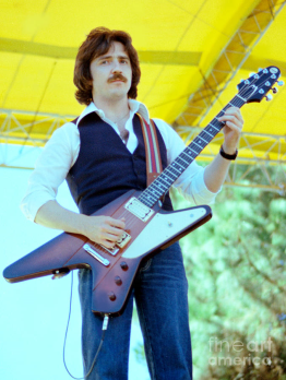 https://images.fineartamerica.com/images/artworkimages/mediumlarge/3/buck-dharma-blue-oyster-cult-spartan-stadium-in-san-jose-ca-8-19-79-daniel-larsen.jpg